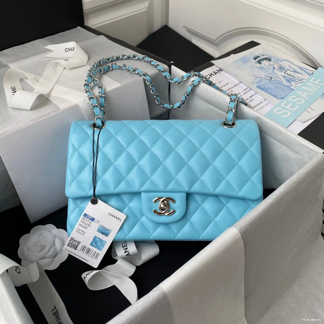First Bag Ru FLAP BAG CHANEL 0717